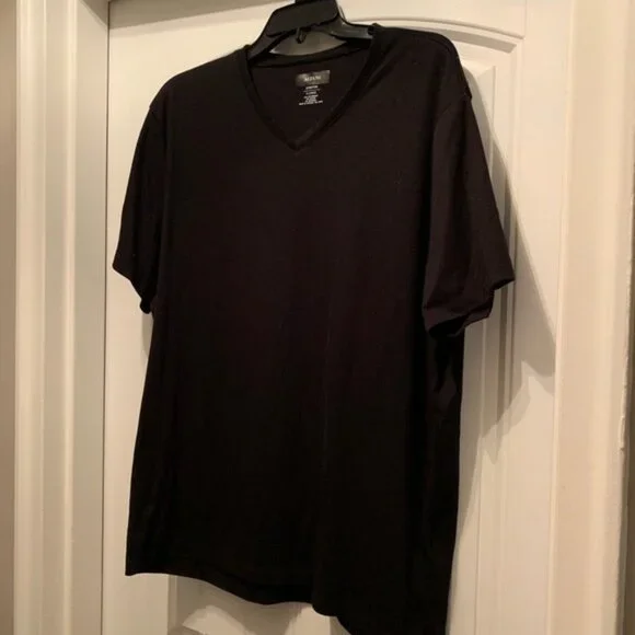 Set of 2- Men’s Alfani V-Neck T-Shirts - Picture 3 of 5